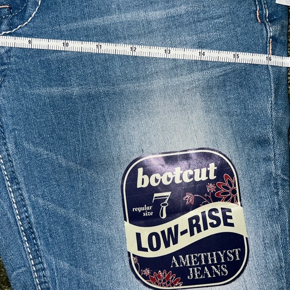 Low-Rise Blue Jeans - Picture 9 of 13